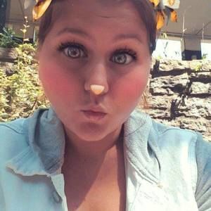 Meet your Posher, Renee